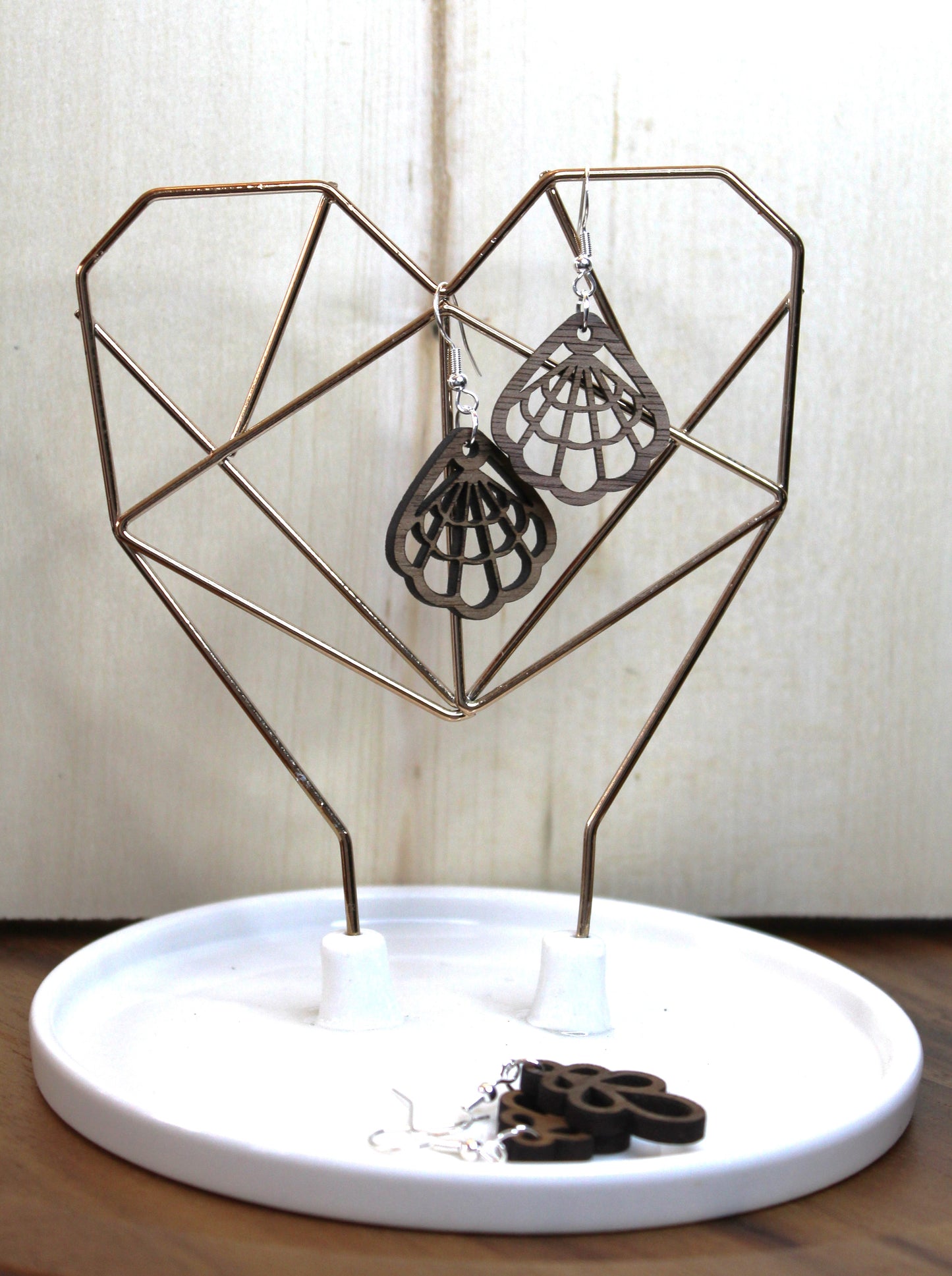 Scalloped Seashell Dangle Earrings