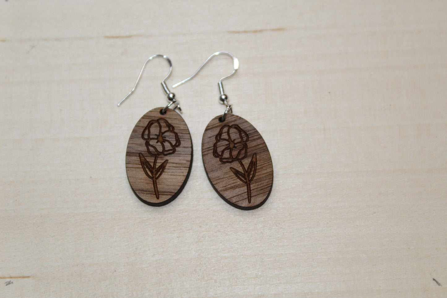 Oval Flower Dangle Earrings