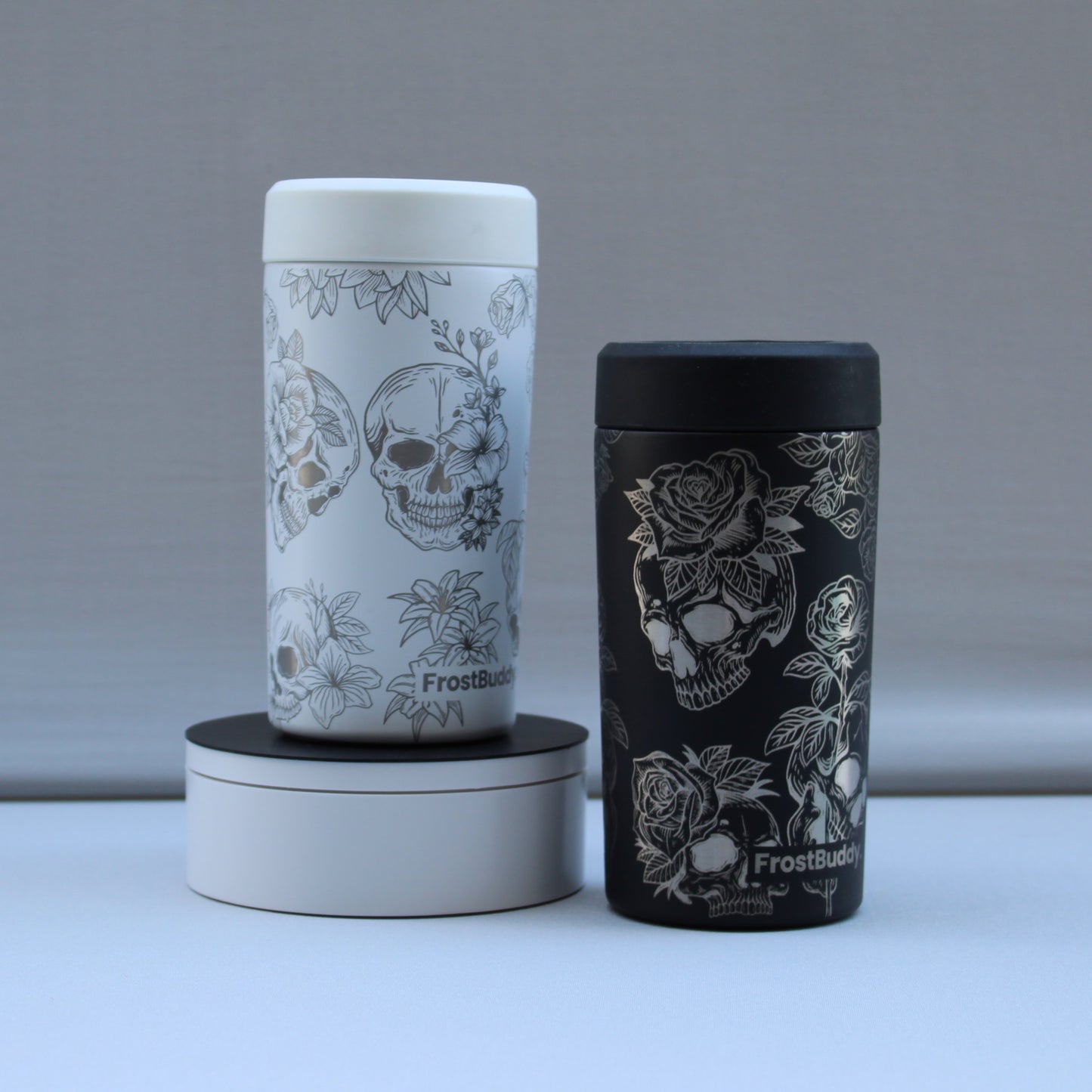 Skulls and Roses Frost Buddy Can Cooler Full Wrap Engrave