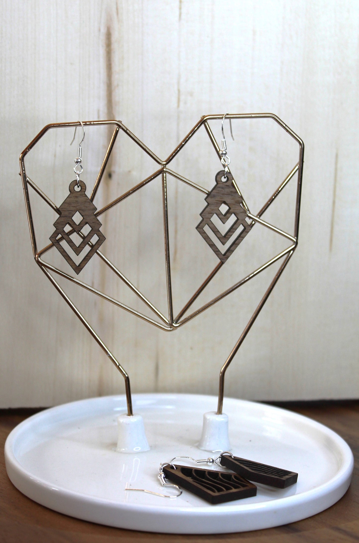 Overlapping Diamonds Dangle Earrings