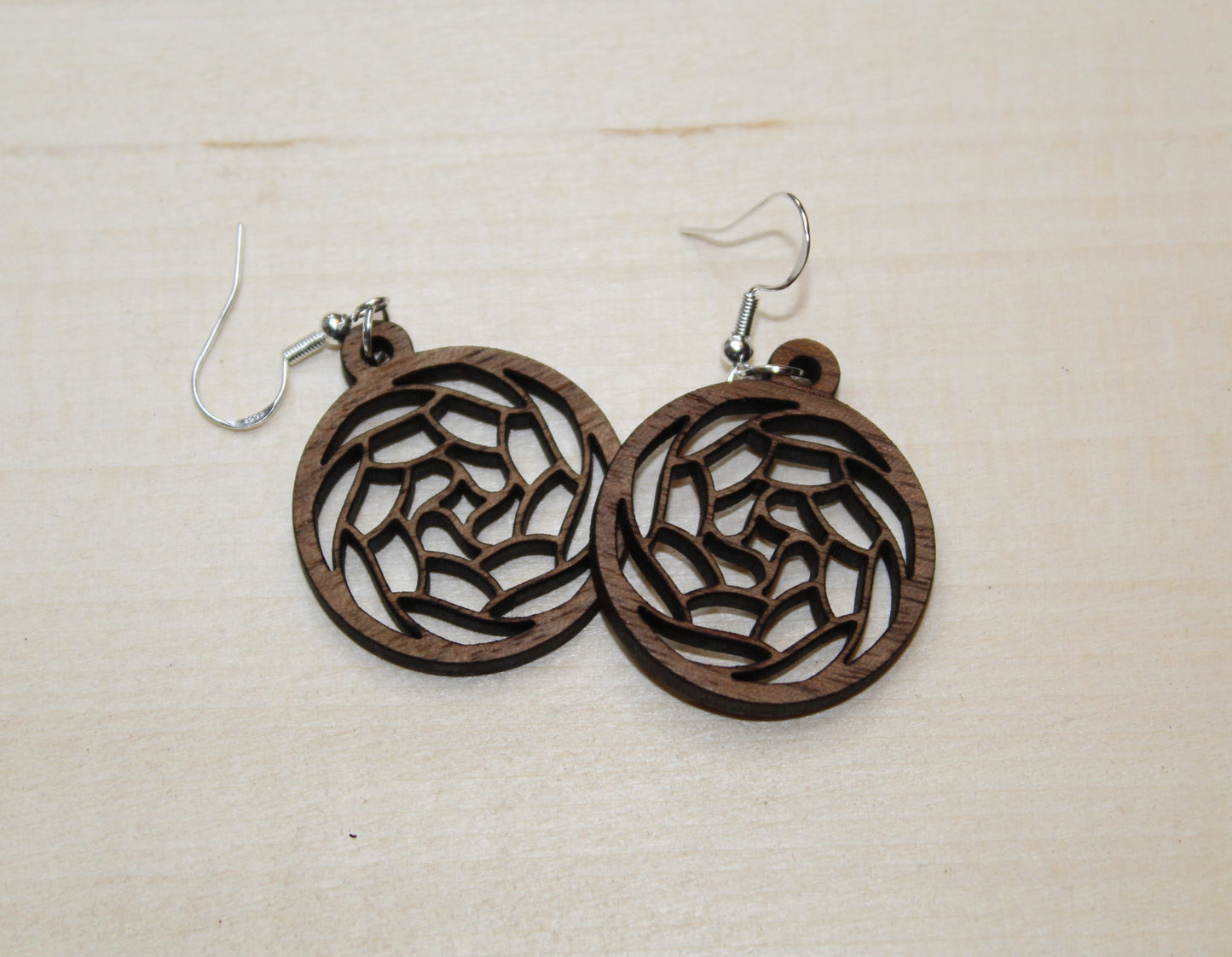 Round Flower Dangle Earrings