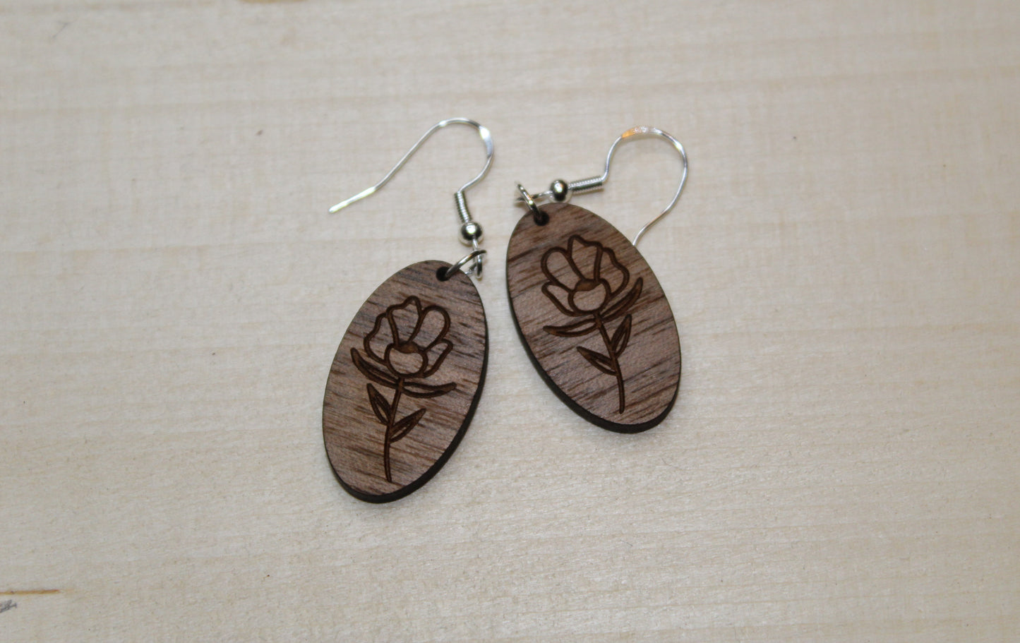 Oval Flower V2 Dangle Earrings